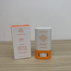 ARTURO ALBA FÓRMULA BARRA SOLAR TRIPLE ACCIÓN ACABADO ZERO 50+ SPF 14.4 G