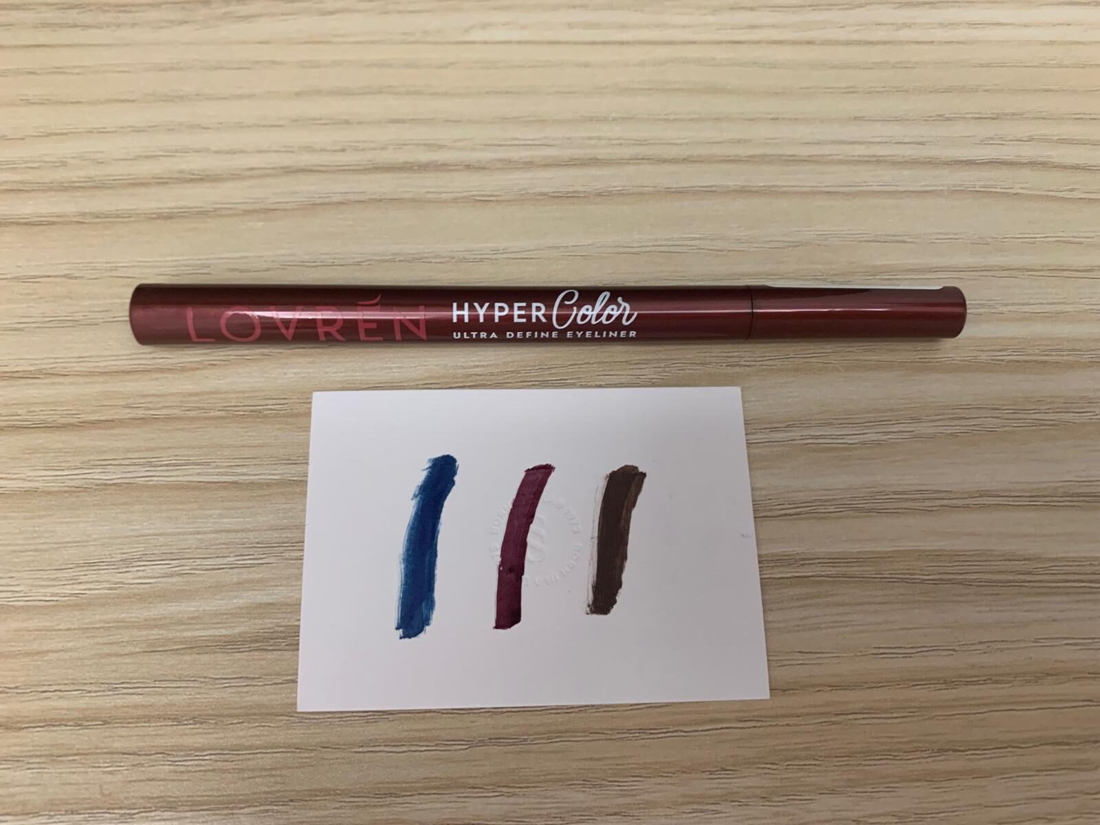 LE2HC HYPER COLOR EYELINER BURGUNDY ULTRA DEFINE